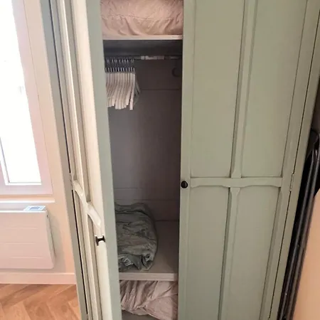 Jungle Deluxe Elegant Et Cosy Au Centre De Fontainebleau, Proche Insead Apartmán Fontainebleau